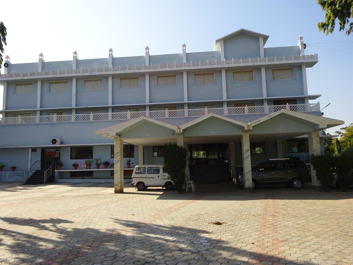 Hotel Utsav Nāthdwāra Εξωτερικό φωτογραφία