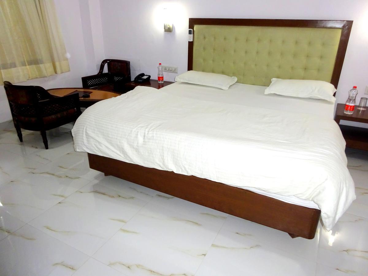 Hotel Utsav Nāthdwāra Εξωτερικό φωτογραφία