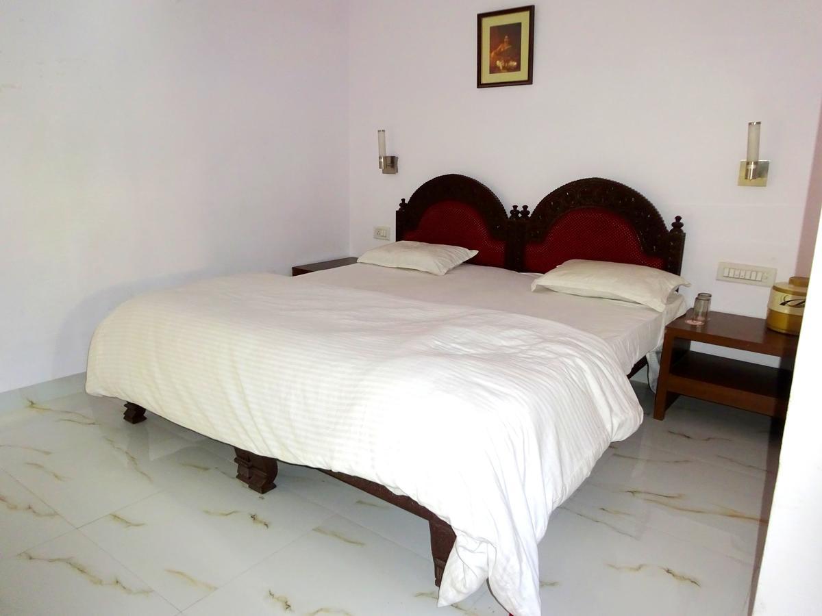 Hotel Utsav Nāthdwāra Εξωτερικό φωτογραφία